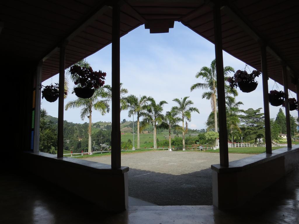 Finca Recreacional Marcelandia 산타 로사 데 카발 외부 사진