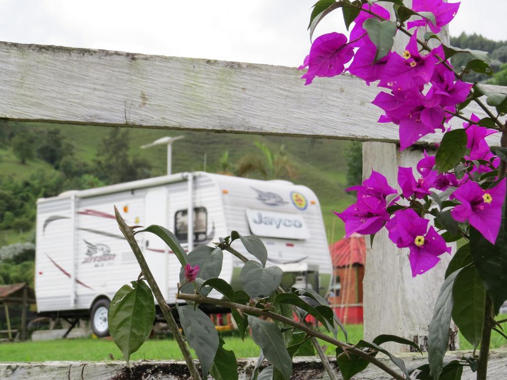 Finca Recreacional Marcelandia 산타 로사 데 카발 외부 사진