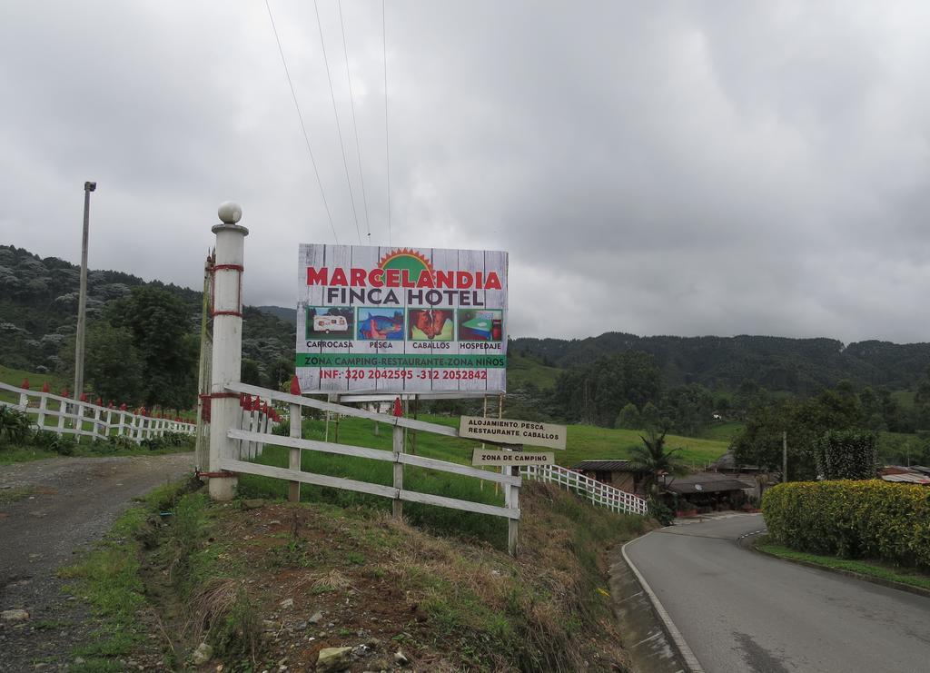 Finca Recreacional Marcelandia 산타 로사 데 카발 외부 사진